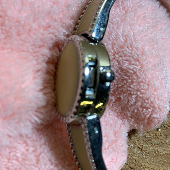 RARE Estée Lauder Yellow Enamel Face Cover Wristwatch for TinyWrist & extra link main image 5